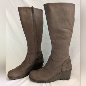 KEEN Akita Brown Leather Wedge Boot